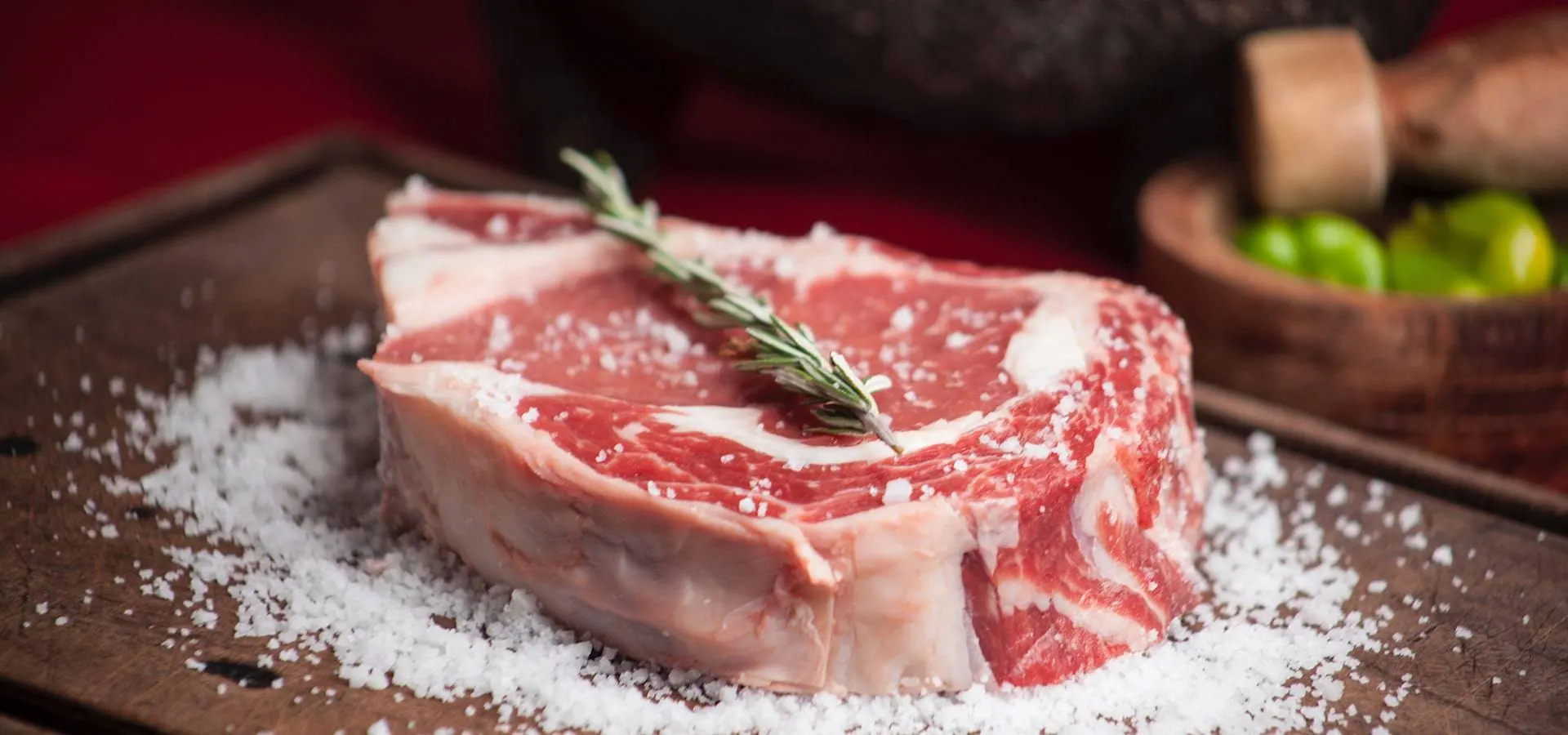 Frazie's Meat & Market | h3 slider bg1