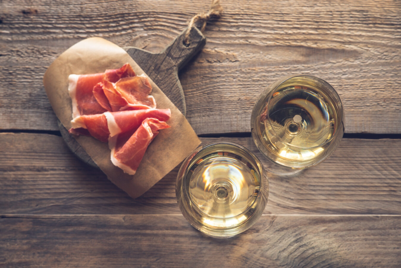 Meat and Wine Pairing - white wine and cured meats